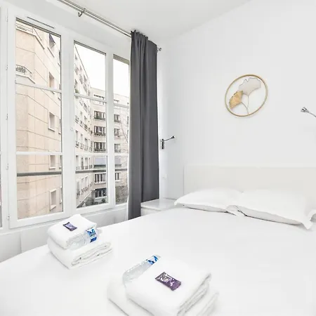 Cmg-voltaire/ Bastille - G Parigi